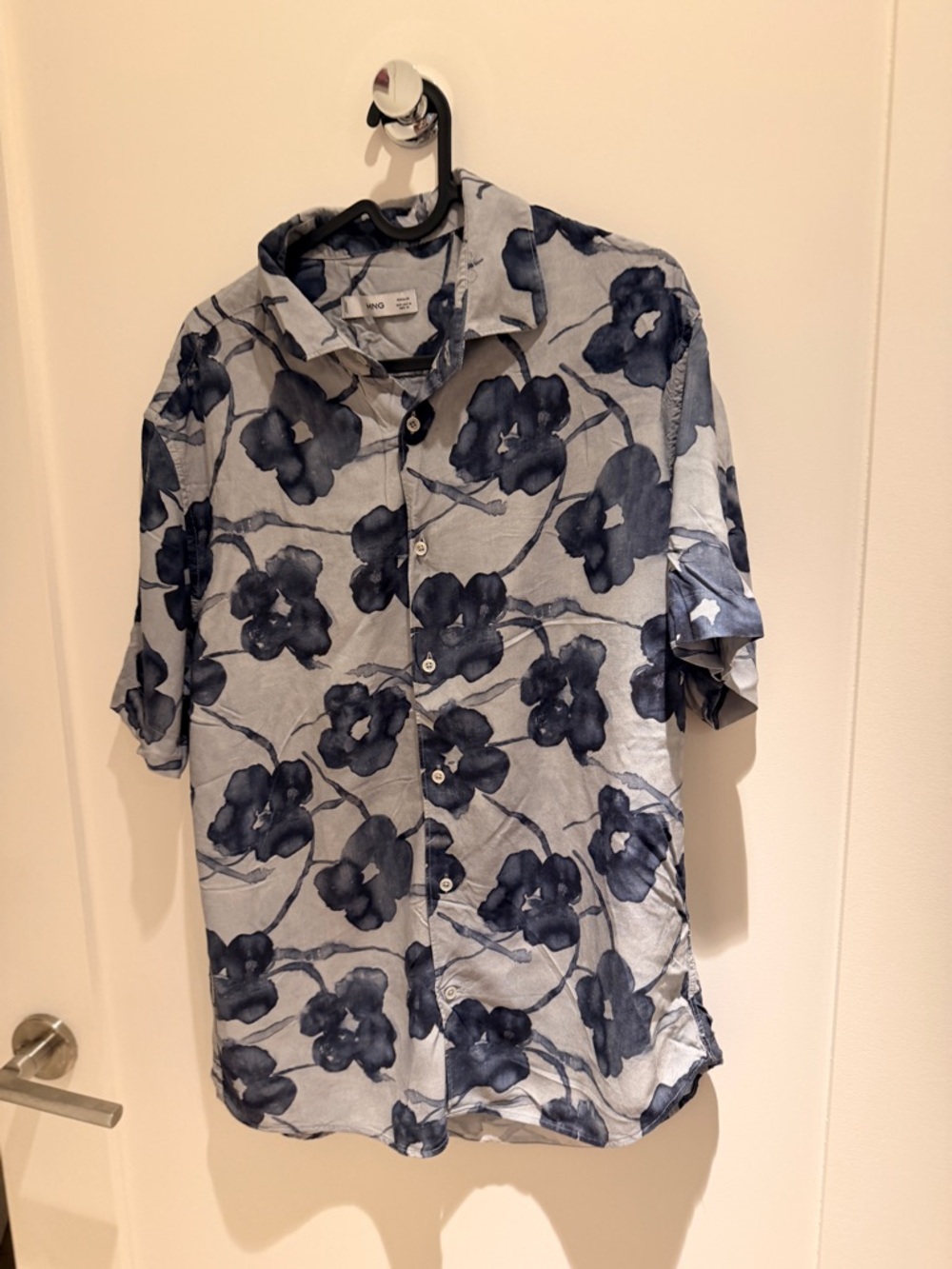 Mango Men's Blue Floral Short-Sleeve Button-Up Shirt